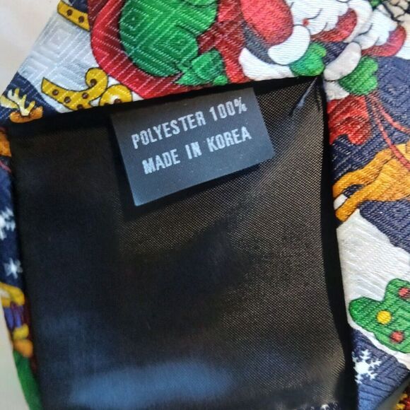 2 Christmas Tie's Unbranded 100% Polyester, Made in Korea. - Picture 7 of 10